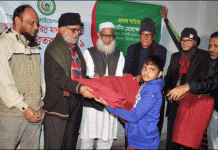 শীতার্তদের মাঝে ইসলামী ব্যাংক ফাউন্ডেশনের কম্বল বিতরণ