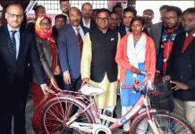সুবিধাবঞ্চিত ছাত্রীদের মাঝে সাউথইস্ট ব্যাংকের বাইসাইকেল অনুদান