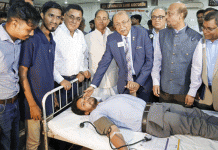ডেঙ্গু রোগীদের সাহায্যার্থে লায়ন্স ক্লাবস্ ইন্টারন্যাশনাল- এর রক্তদান, ডেঙ্গু বিষয়ক সচেতনতা ও পরিচ্ছন্নতা অভিযান
