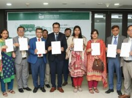 ন্যাশনাল ব্যাংক এর তৃতীয় সাব-অডিনেটেড বন্ড সার্টিফিকেট হস্তান্তর