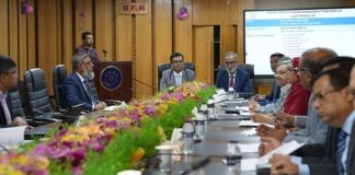 সোনালী ব্যাংক এর পরিচালনা পর্ষদের সাথে সিনিয়র ম্যানেজমেন্ট টিমের সভা অনুষ্ঠিত
