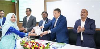 অগ্রণী ব্যাংকে ফাউন্ডেশন কোর্সের প্রশিক্ষণার্থীদের সনদপত্র বিতরণ