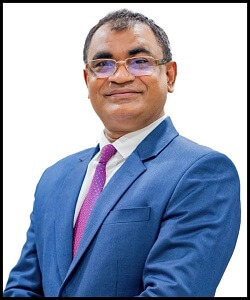 স্ট্যান্ডার্ড ব্যাংক-এর মানবসম্পদ বিভাগের প্রধান জনাব মোহাম্মদ কায়সার আলম মজুমদার