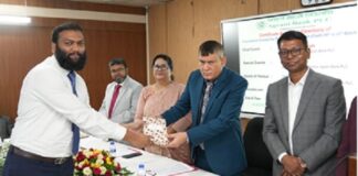 অগ্রণী ব্যাংকে ফাউন্ডেশন কোর্সের প্রশিক্ষণার্থীদের সনদপত্র প্রদান