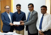 অর্থাভাবে পড়াশোনা বন্ধ হওয়ার উপক্রম, ঢাকা বিশ্ববিদ্যালয়ের শিক্ষার্থী আলামিনের পাশে সোনালী ব্যাংক